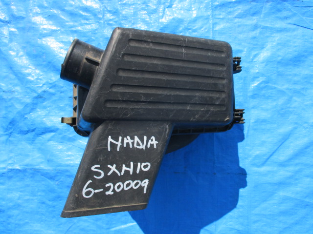 Used Toyota Nadia AIR CLEANER HOUSING